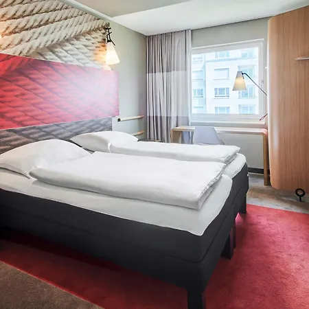 酒店 Frankfurt-messe 3*