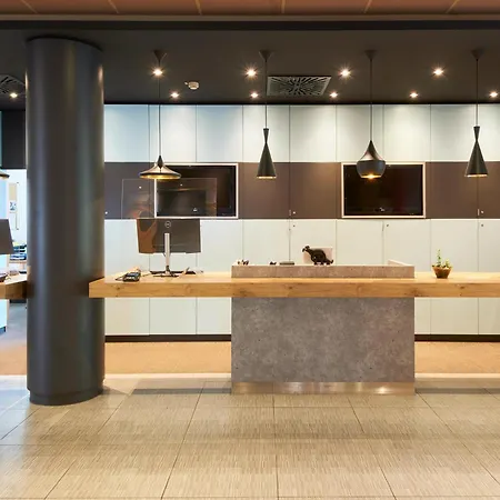 Frankfurt-messe Otel 3*
