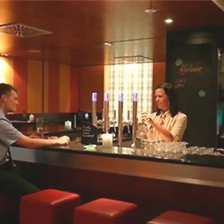 Otel Frankfurt-messe 3*