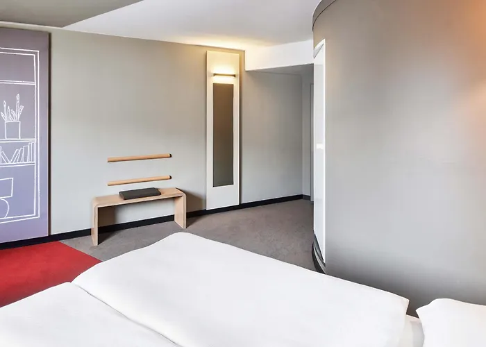 Frankfurt-messe 3* فرانكفورت