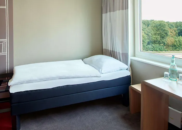 Frankfurt-messe 3* فرانكفورت